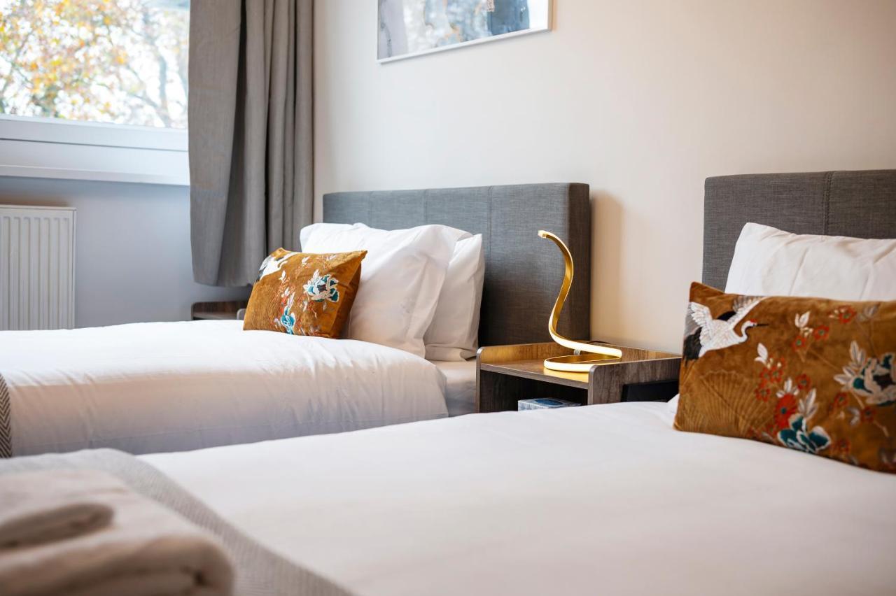 Lovely 4 Bedroom Flat In Wandsworth- London Ngoại thất bức ảnh