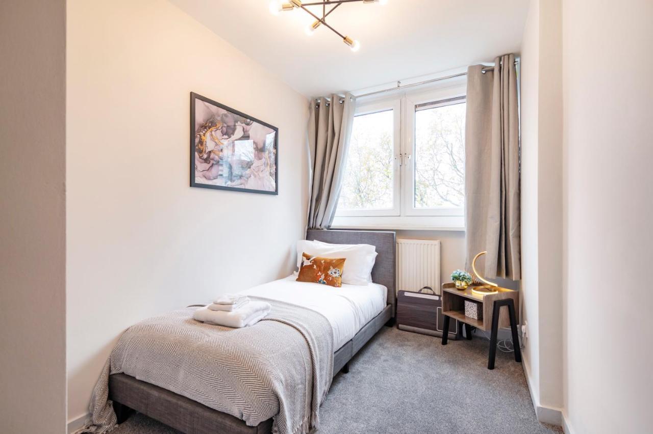 Lovely 4 Bedroom Flat In Wandsworth- London Ngoại thất bức ảnh