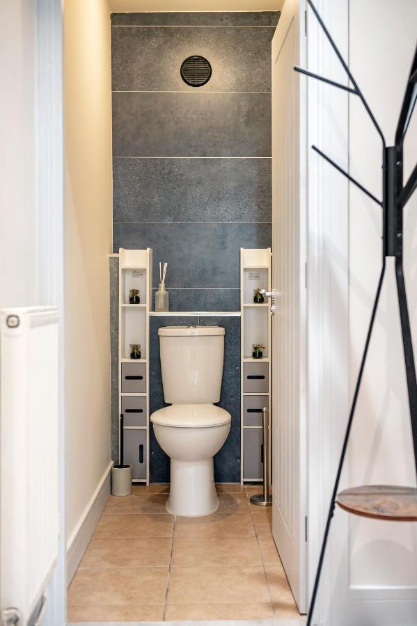 Lovely 4 Bedroom Flat In Wandsworth- London Ngoại thất bức ảnh