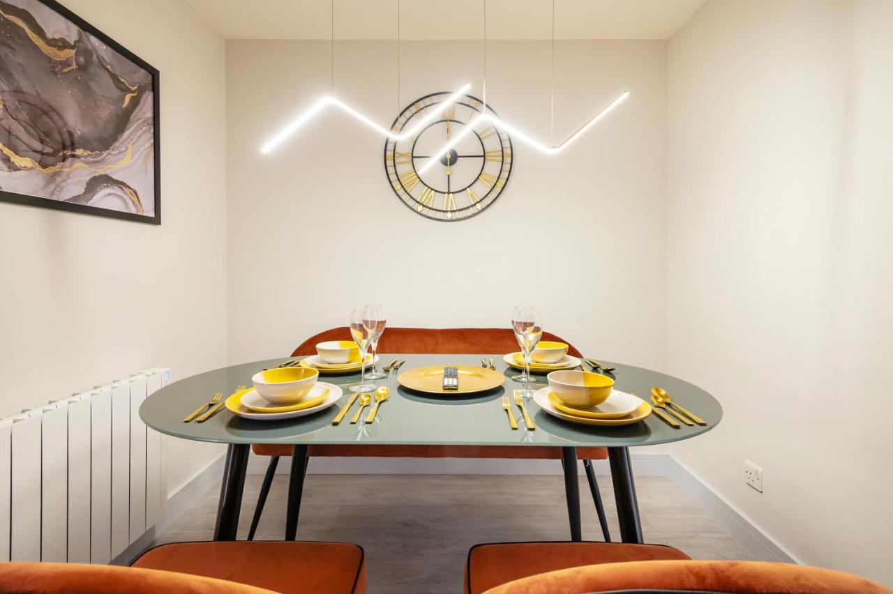 Lovely 4 Bedroom Flat In Wandsworth- London Ngoại thất bức ảnh